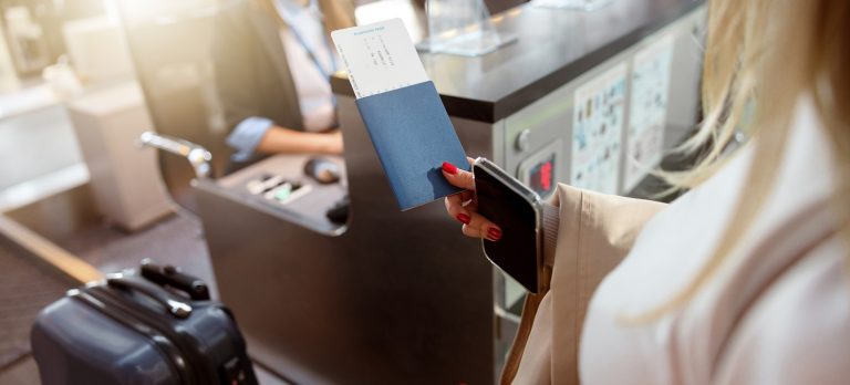 Paper visa application re-introduced for visitor visa