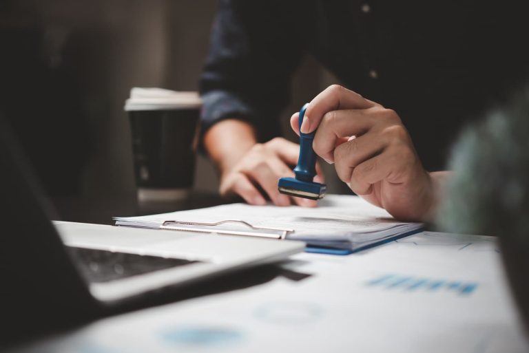 Compilation of Migration (International trade obligations relating to labour market testing) Determination (LIN 21/075) 2021